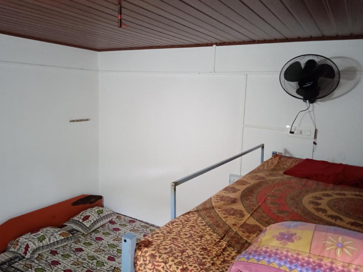 Gundappa Cafe Gokarna Kudle Beach Eksteriør billede