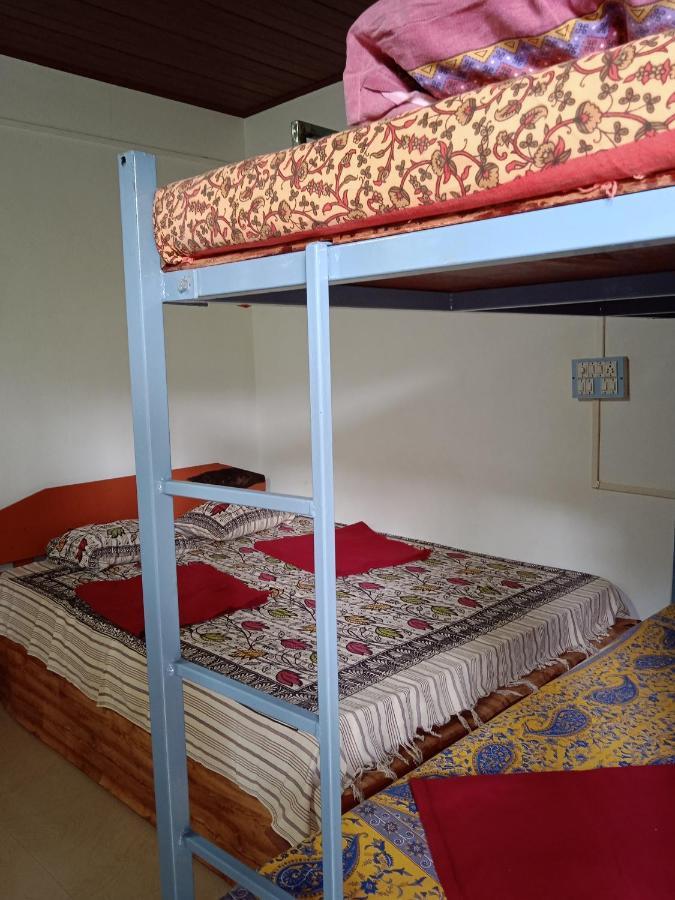 Gundappa Cafe Gokarna Kudle Beach Eksteriør billede