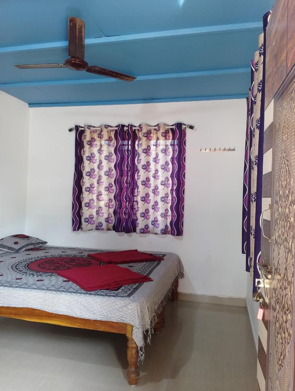 Gundappa Cafe Gokarna Kudle Beach Eksteriør billede